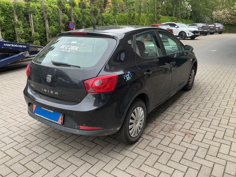 Seat Ibiza 1.2 Reference 2009 – снимка 2
