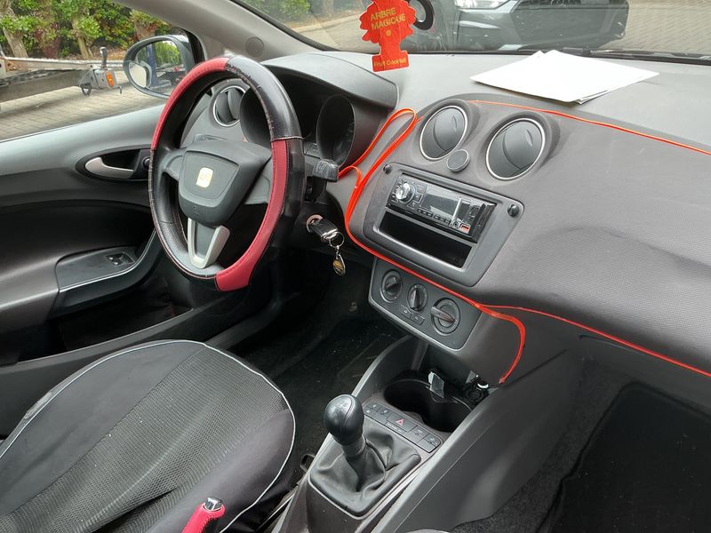 Seat Ibiza 1.2 Reference 2009 – снимка 3