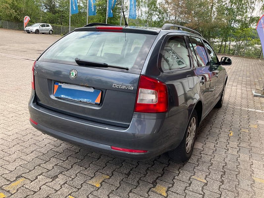 Skoda Octavia 1.4 TSI Ambiente 2009 – снимка 2