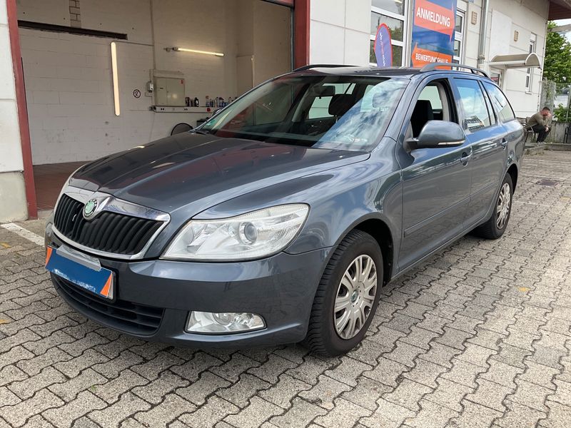Skoda Octavia 1.4 TSI Ambiente 2009 – снимка 1