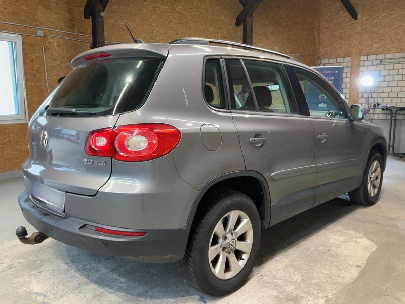 Volkswagen Tiguan 2.0 TDI Track & Field 4Motion 2009 – снимка 8