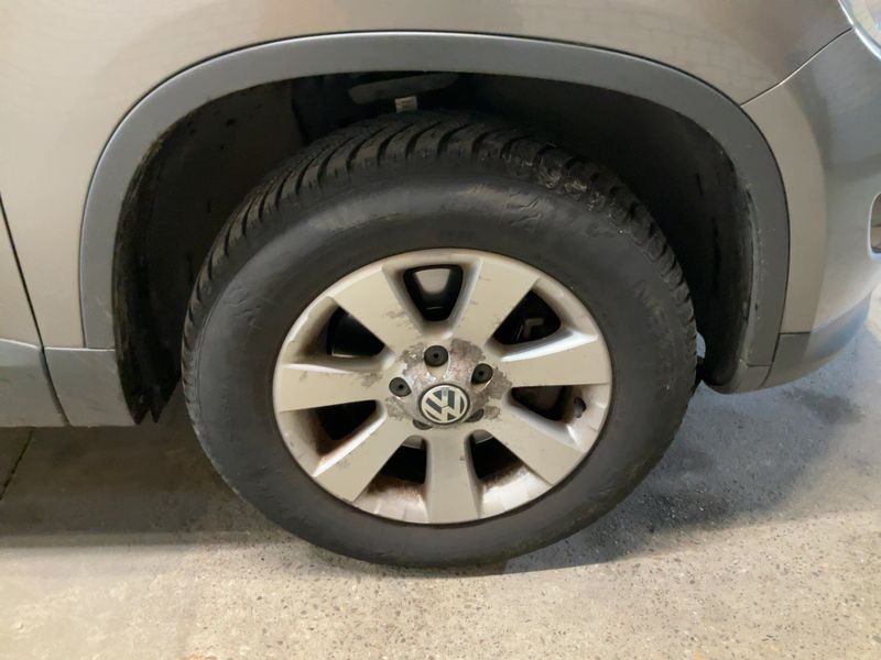 Volkswagen Tiguan 2.0 TDI Track & Field 4Motion 2009 – снимка 11