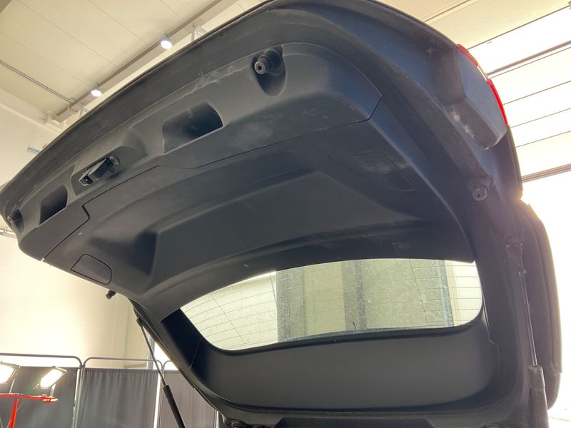Peugeot 308 1.6 Blue-HDi Active 2016 – снимка 22