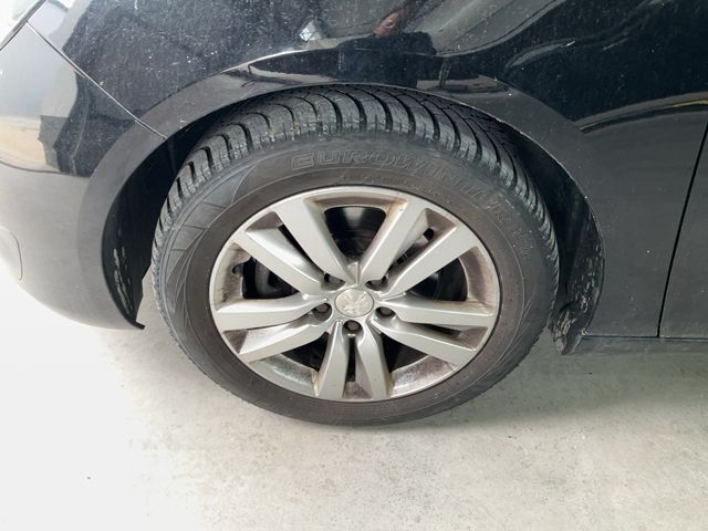 Peugeot 308 1.6 Blue-HDi Active 2016 – снимка 3