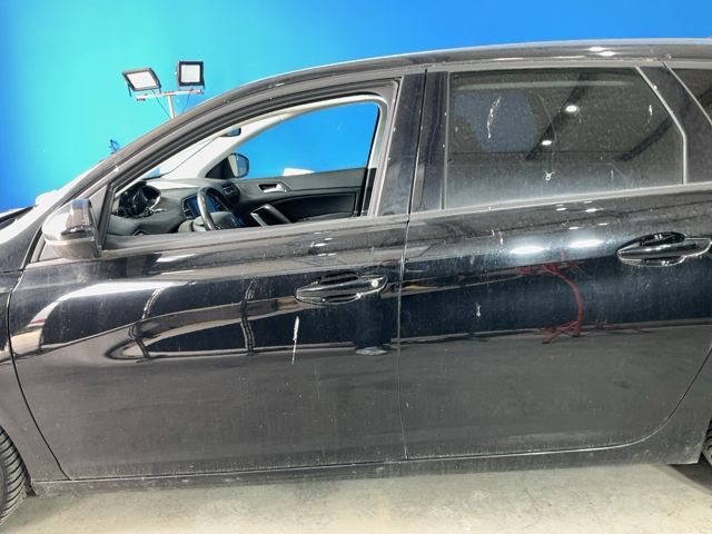 Peugeot 308 1.6 Blue-HDi Active 2016 – снимка 4