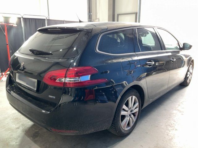 Peugeot 308 1.6 Blue-HDi Active 2016 – снимка 8