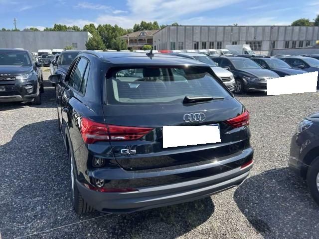 Audi Q3 35 TFSI Mild-Hybrid 2022 – снимка 3