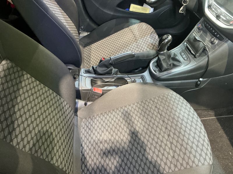 Opel Astra 1.6 CDTI DPF Business Start/Stop 2019 – снимка 25