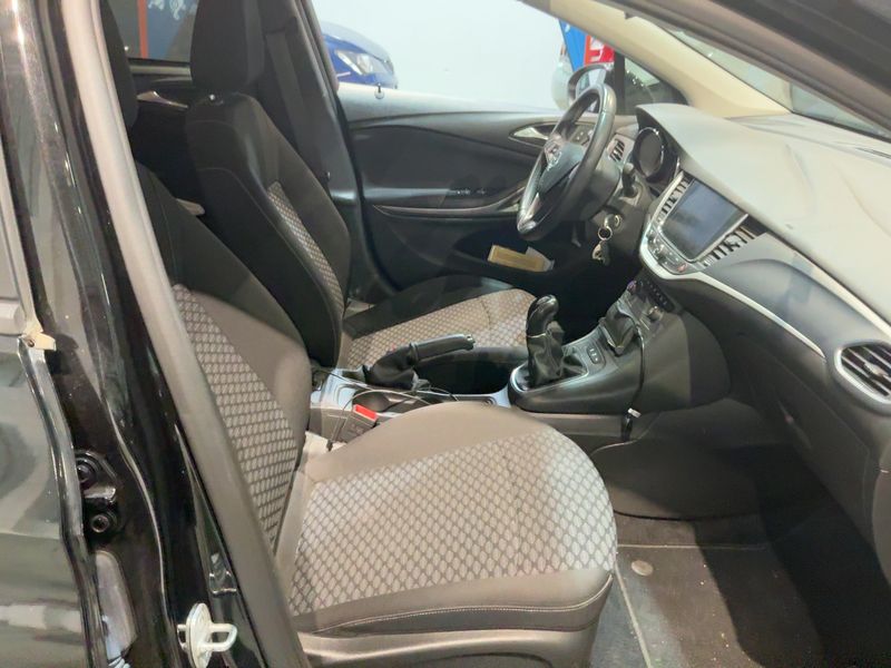 Opel Astra 1.6 CDTI DPF Business Start/Stop 2019 – снимка 16
