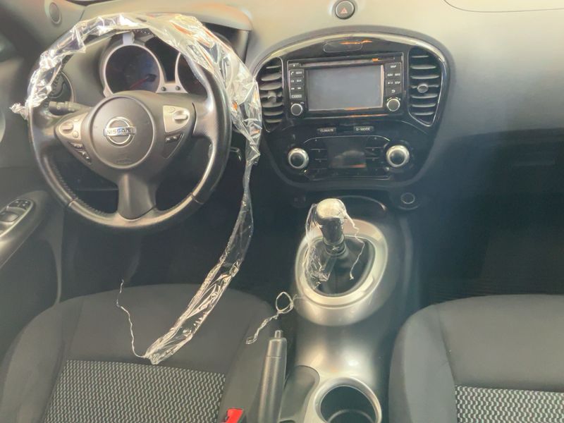 Nissan Juke 1.2 Acenta 2017 – снимка 17