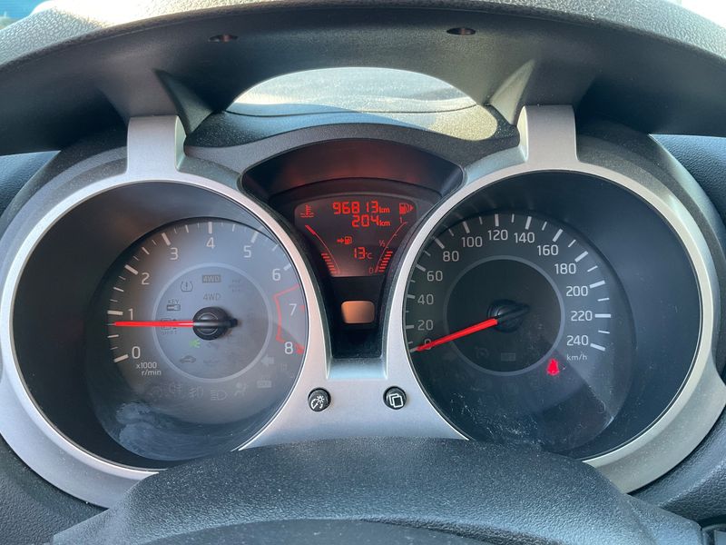 Nissan Juke 1.2 Acenta 2017 – снимка 18
