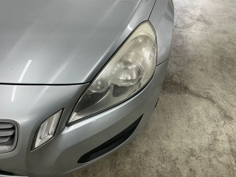 Volvo V60 1.6 D Kinetic 2013 – снимка 30