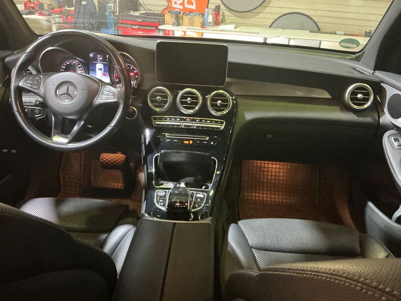 Mercedes-Benz GLC-Klasse GLC 250 4Matic Exclusive 2018 – снимка 18