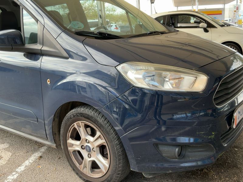 Ford Tourneo 1.0 EcoBoost Trend 2015 – снимка 12