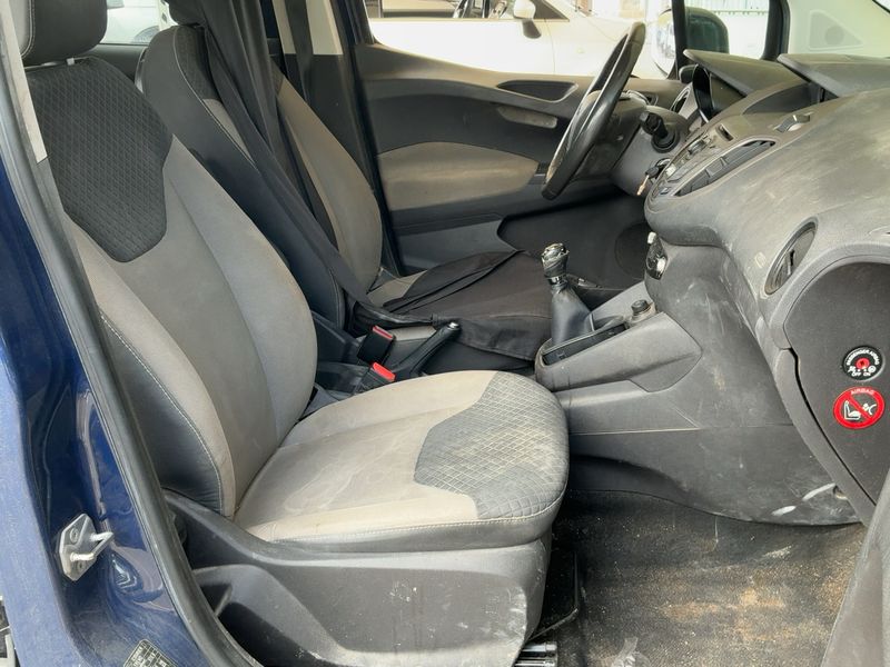Ford Tourneo 1.0 EcoBoost Trend 2015 – снимка 16
