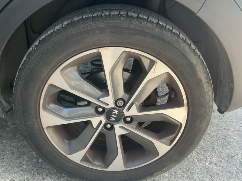 Kia Stonic 1.0 TGDI Mild-Hybrid Launch Edition 2020 – снимка 5