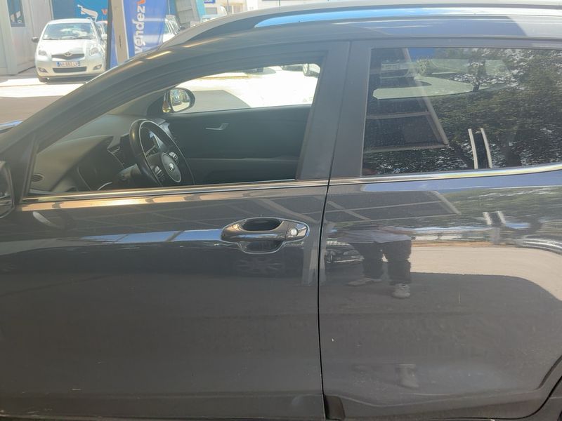 Kia Stonic 1.0 TGDI Mild-Hybrid Launch Edition 2020 – снимка 4