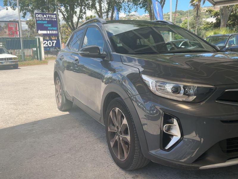 Kia Stonic 1.0 TGDI Mild-Hybrid Launch Edition 2020 – снимка 12