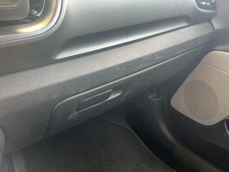 Kia Stonic 1.0 TGDI Mild-Hybrid Launch Edition 2020 – снимка 34