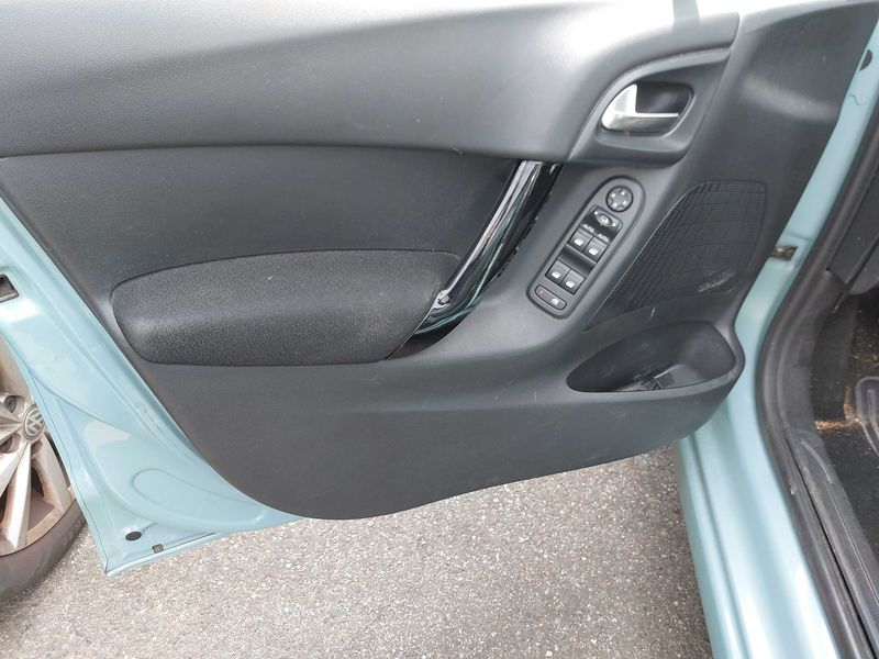 Citroen C3 1.6 Blue-HDi Feel Edition 2017 – снимка 46