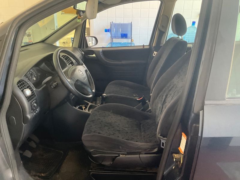 Opel Zafira 1.8 Elegance 2002 – снимка 3