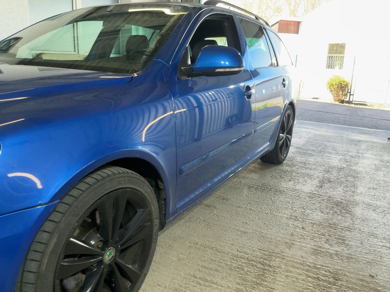 Skoda Octavia 2.0 TDI RS 2012 – снимка 2
