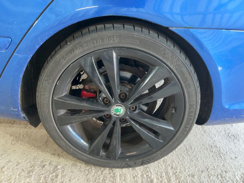 Skoda Octavia 2.0 TDI RS 2012 – снимка 5