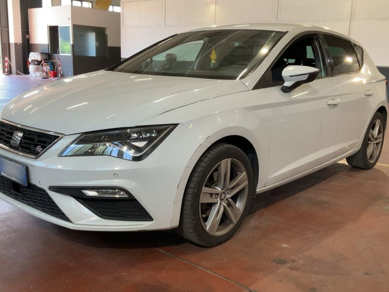 Seat Leon 1.6 TDI FR 2019 – снимка 1