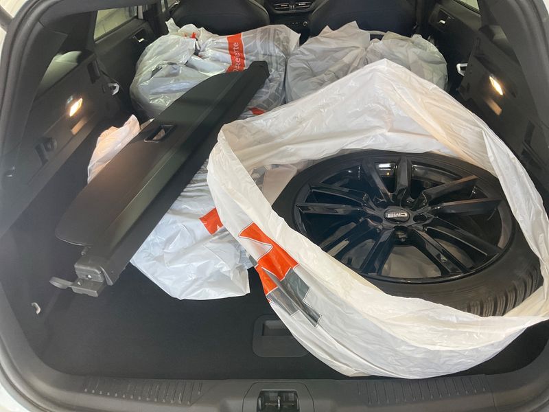 Ford Focus 2.3 EcoBoost ST X 2023 – снимка 15
