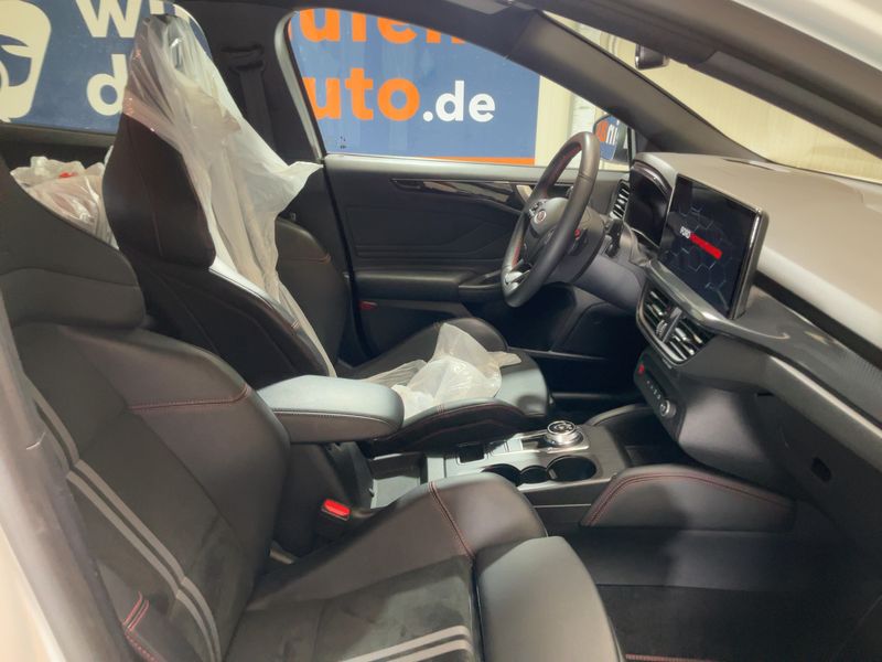 Ford Focus 2.3 EcoBoost ST X 2023 – снимка 17