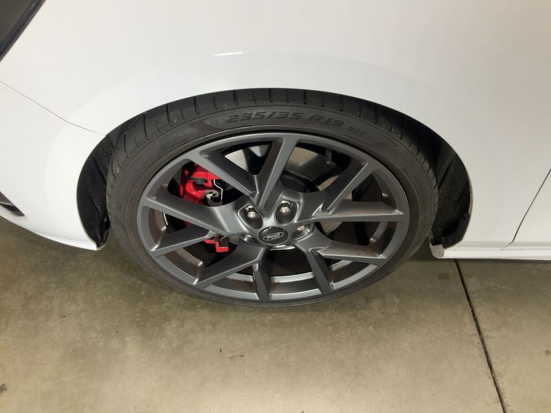 Ford Focus 2.3 EcoBoost ST X 2023 – снимка 3