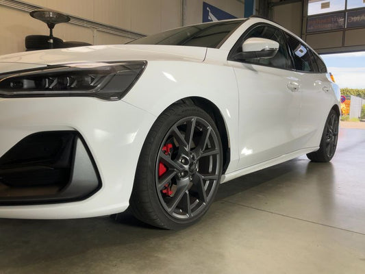 Ford Focus 2.3 EcoBoost ST X 2023 – снимка 2
