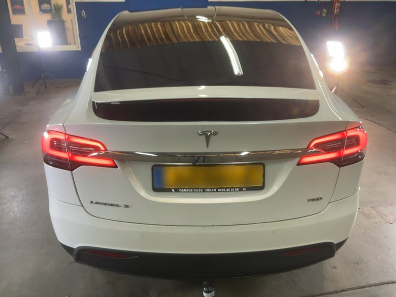 Tesla Model X 75D Dual 2018 – снимка 7
