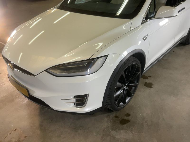 Tesla Model X 75D Dual 2018 – снимка 2