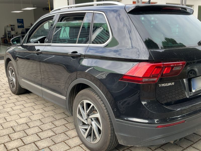 Volkswagen Tiguan 2.0 TDI Sound BlueMotion Tech 2017 – снимка 6