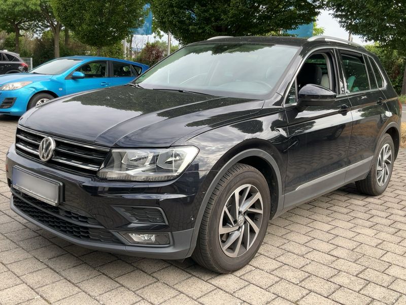 Volkswagen Tiguan 2.0 TDI Sound BlueMotion Tech 2017 – снимка 1