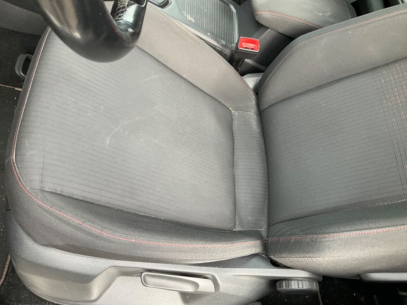 Volkswagen Tiguan 2.0 TDI Sound BlueMotion Tech 2017 – снимка 28