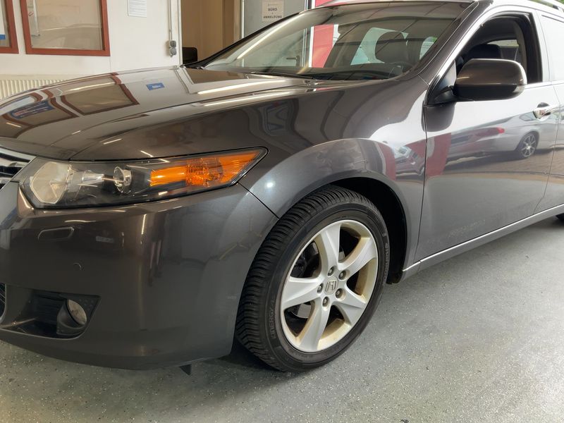 Honda Accord 2.2 DTEC Executive 2011 – снимка 2