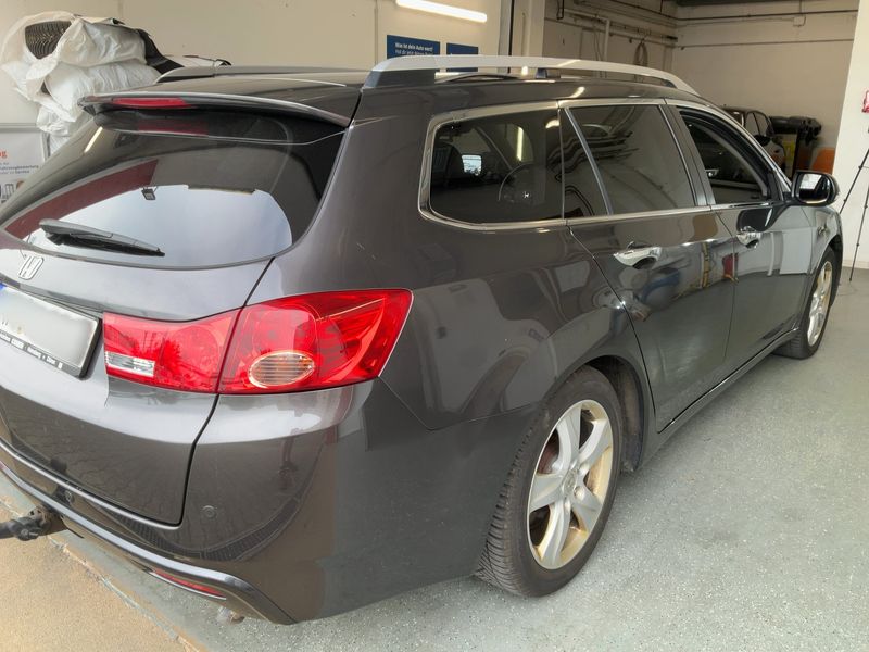 Honda Accord 2.2 DTEC Executive 2011 – снимка на щета
