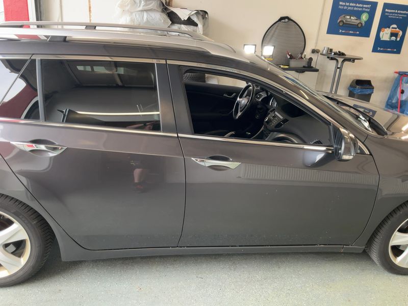 Honda Accord 2.2 DTEC Executive 2011 – снимка на щета
