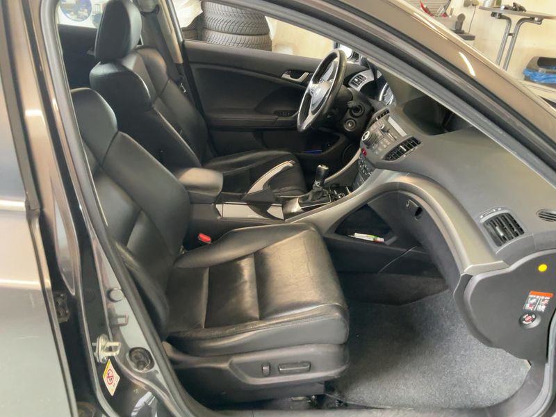 Honda Accord 2.2 DTEC Executive 2011 – снимка 11