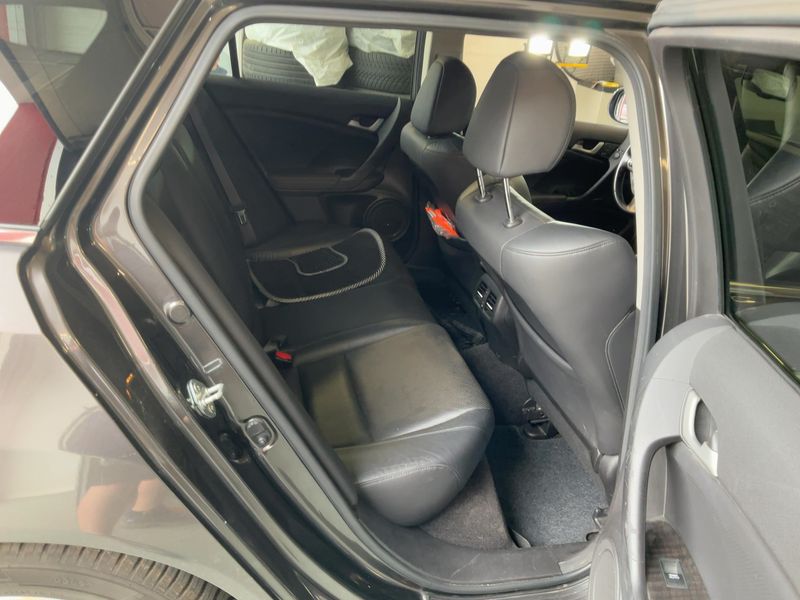 Honda Accord 2.2 DTEC Executive 2011 – снимка 14