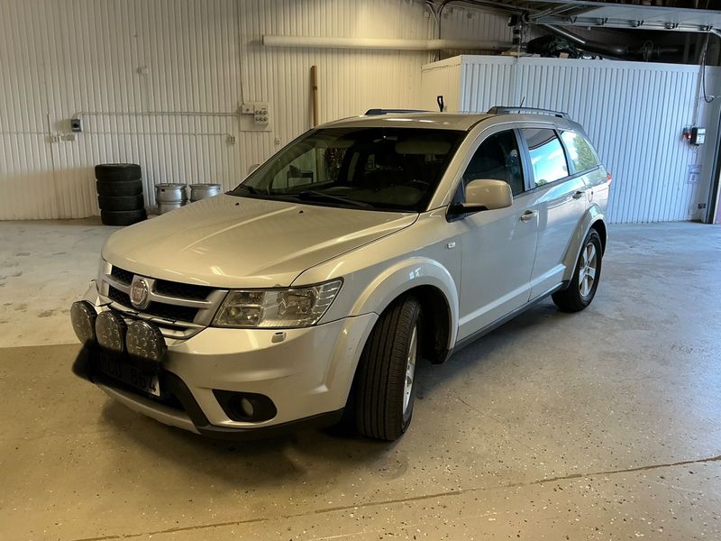 Fiat Freemont 2.0 Multijet Urban 2011 – снимка 1