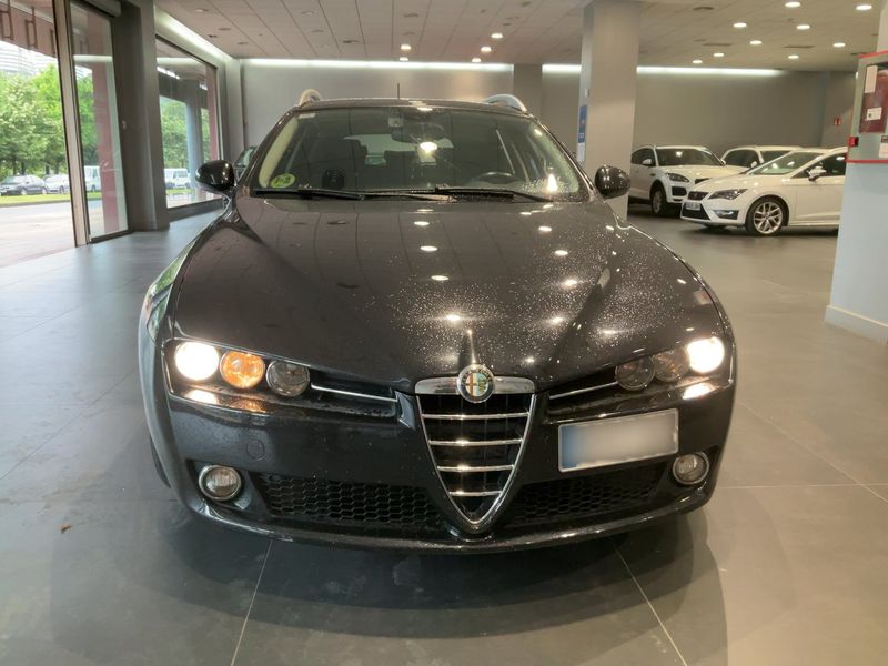 Alfa Romeo Alfa 159 2.0 JTDM Elegante 2010 – снимка 14