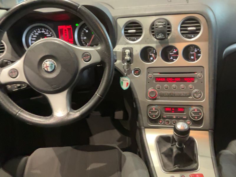Alfa Romeo Alfa 159 2.0 JTDM Elegante 2010 – снимка 17