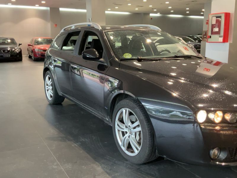 Alfa Romeo Alfa 159 2.0 JTDM Elegante 2010 – снимка 12