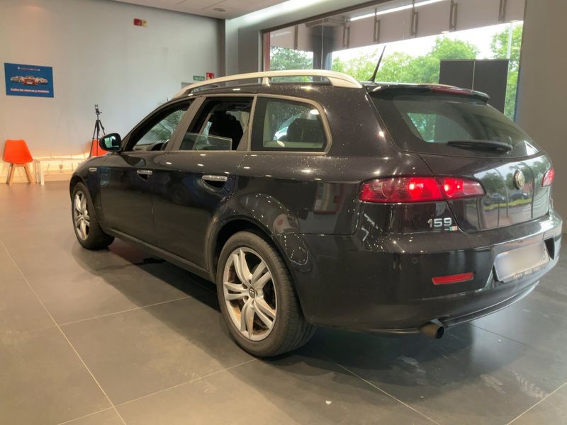 Alfa Romeo Alfa 159 2.0 JTDM Elegante 2010 – снимка 6