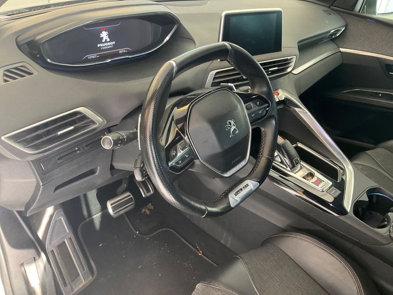 Peugeot 5008 1.5 Blue-HDi GT Line 2018 – снимка 27