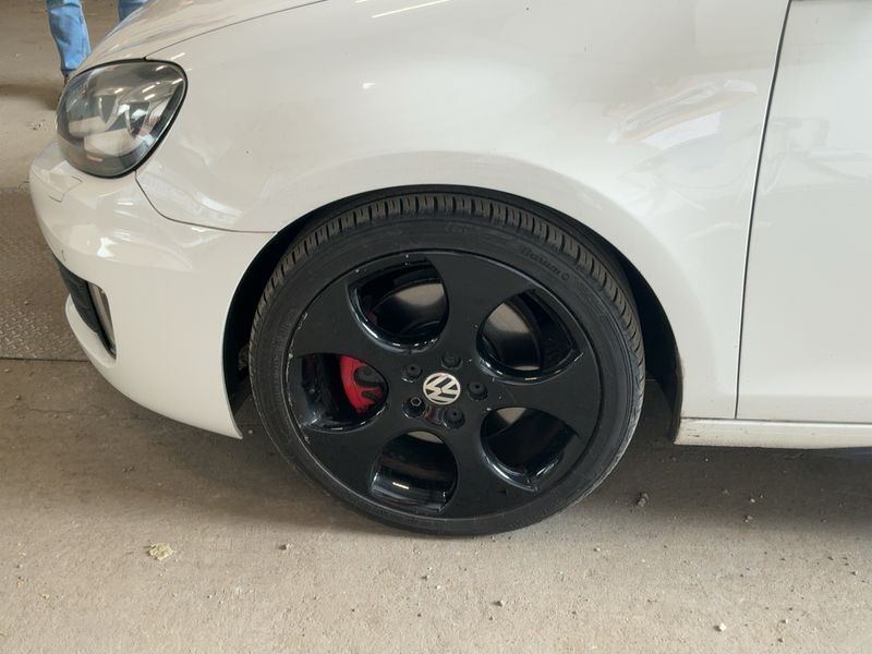 Volkswagen Golf VI 2.0 TSI GTI 2009 – снимка 3