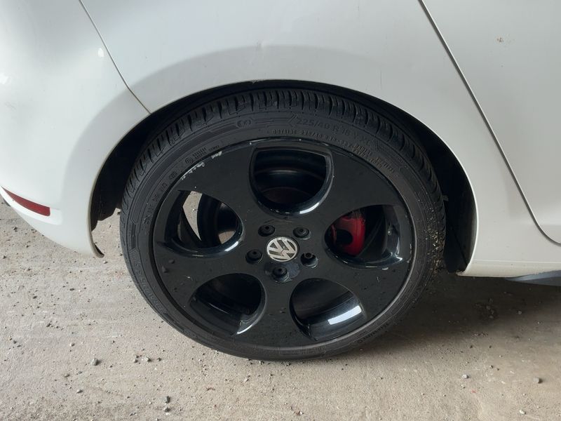 Volkswagen Golf VI 2.0 TSI GTI 2009 – снимка 9